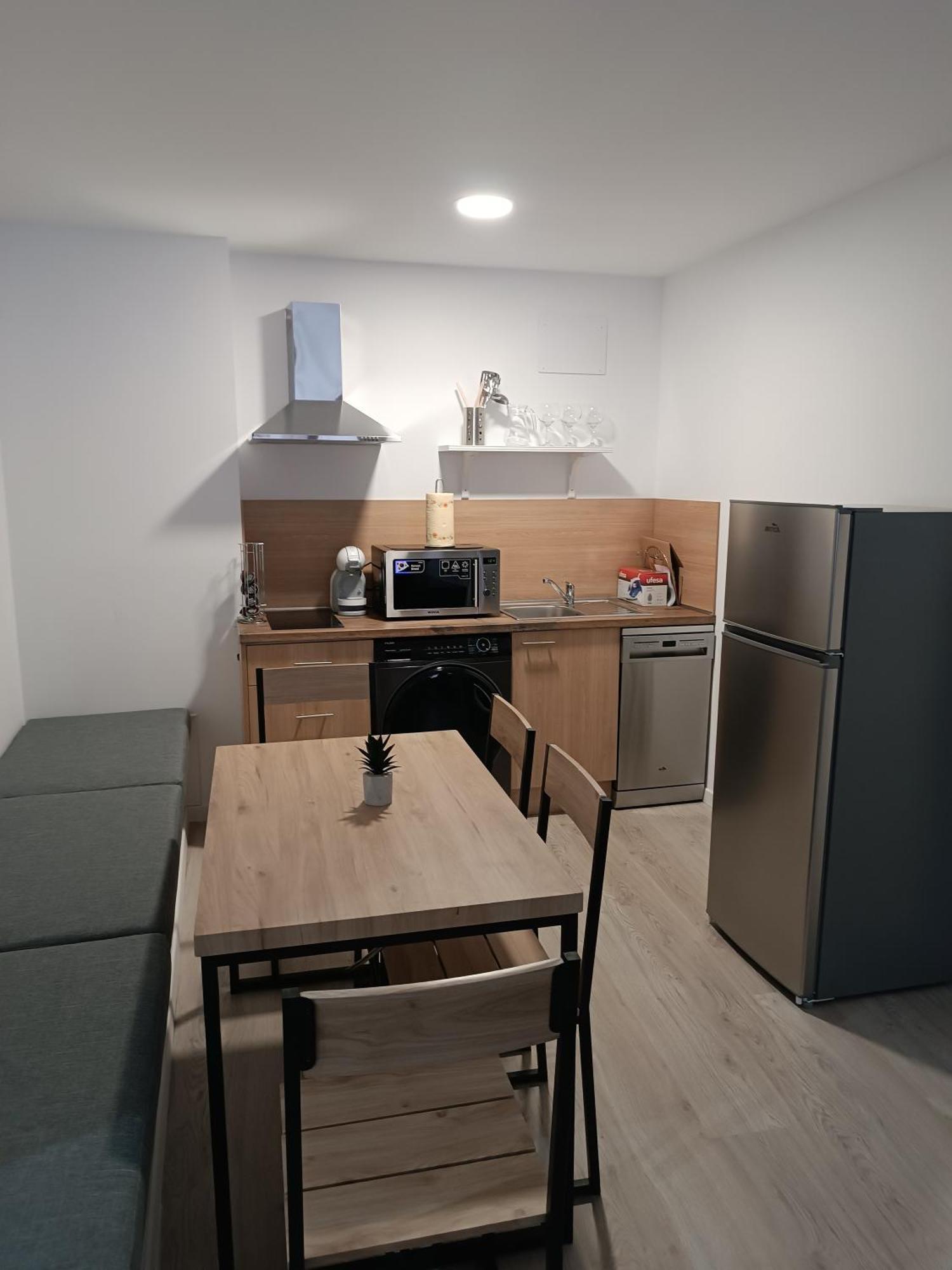 Apartment Turisticos Puerta De San Isidro 1-4 *
