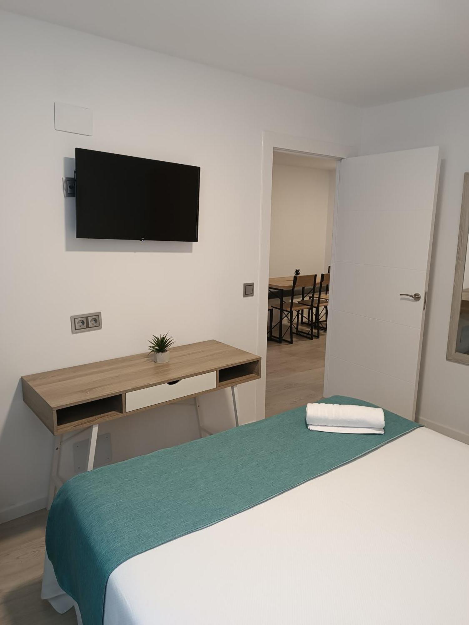 Apartment Turisticos Puerta De San Isidro 1-4 *