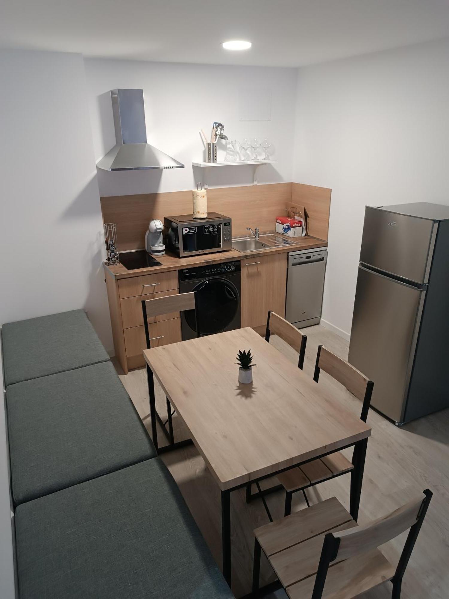 Turisticos Puerta De San Isidro 1-4 Apartment Avila